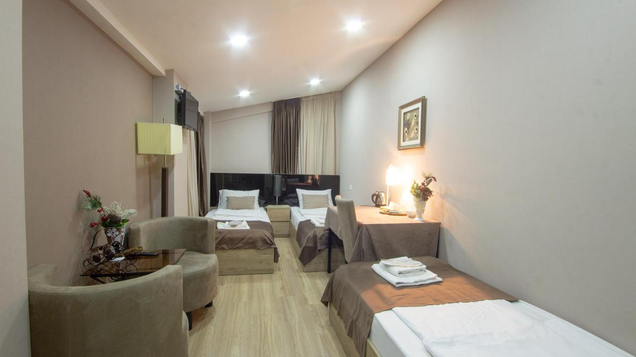 Hotel Terrace Tbilisi Ngoại thất bức ảnh