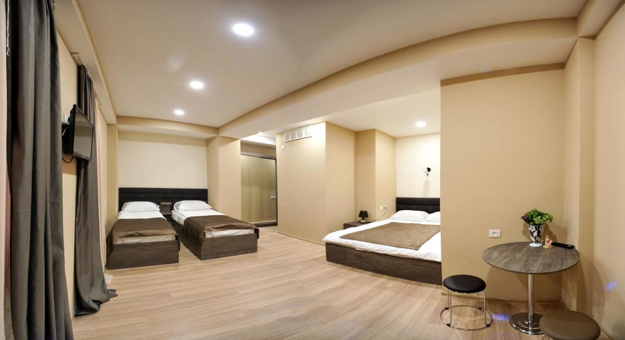 Hotel Terrace Tbilisi Ngoại thất bức ảnh